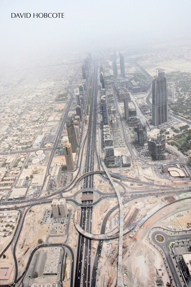 Illustration for article titled Real Sim City Comes to Life in the Desert